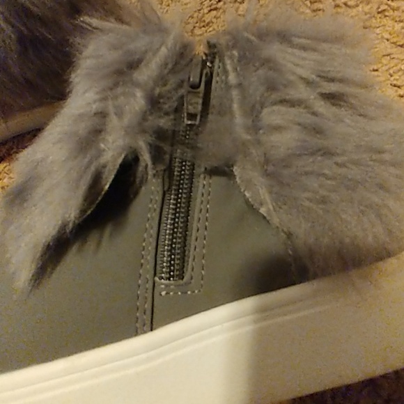 Cute Brash shoes - Picture 3 of 8